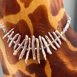 Stick pearl and Austrian crystal necklace.